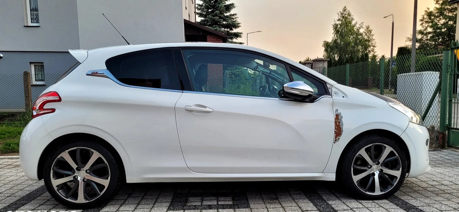 Peugeot 208 cena 23900 przebieg: 117000, rok produkcji 2013 z Staszów małe 154